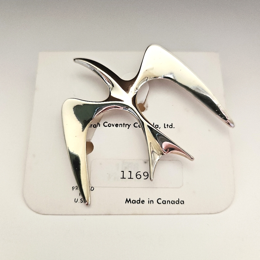 Sarah Coventry - Vintage Signed Seagull Bird Brooch